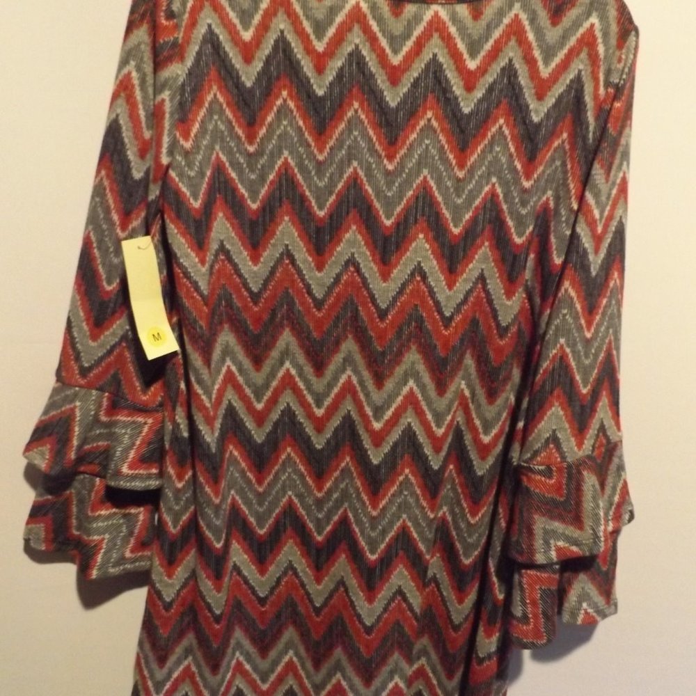 TACERA CHEVRON PATTERN Blouse - Picture 3 of 6